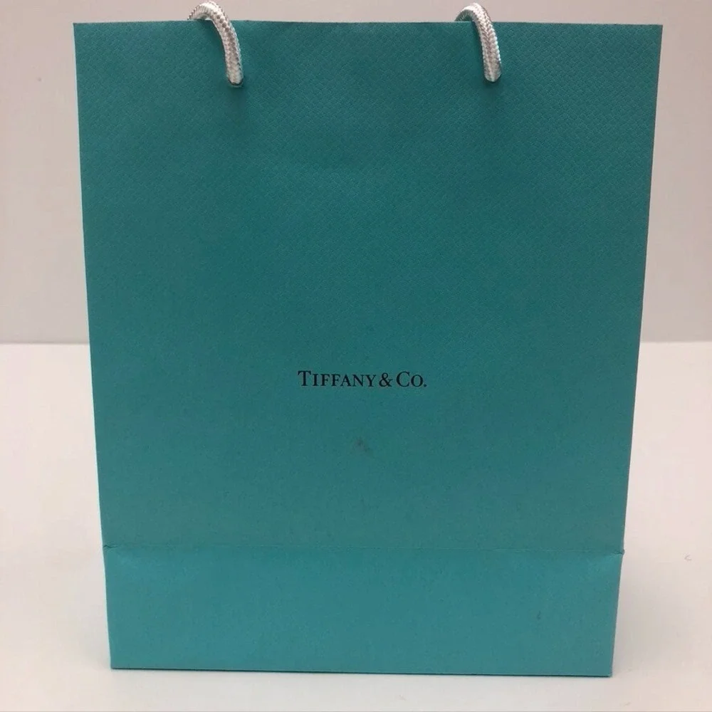 Tiffany & Co. measurements can